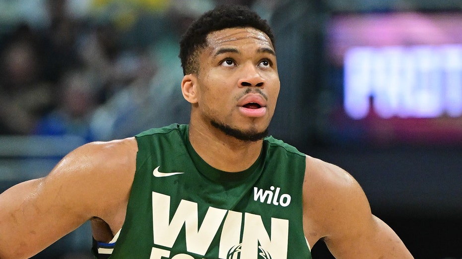 bucks’-giannis-antetokounmpo-shows-off-4-word-message-on-guns