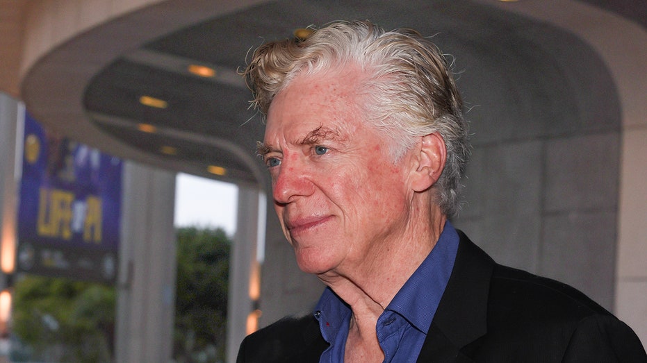 travis-kelce’s-‘happy-gilmore-2’-co-star,-christopher-mcdonald,-lauds-super-bowl-champ’s-acting-skills