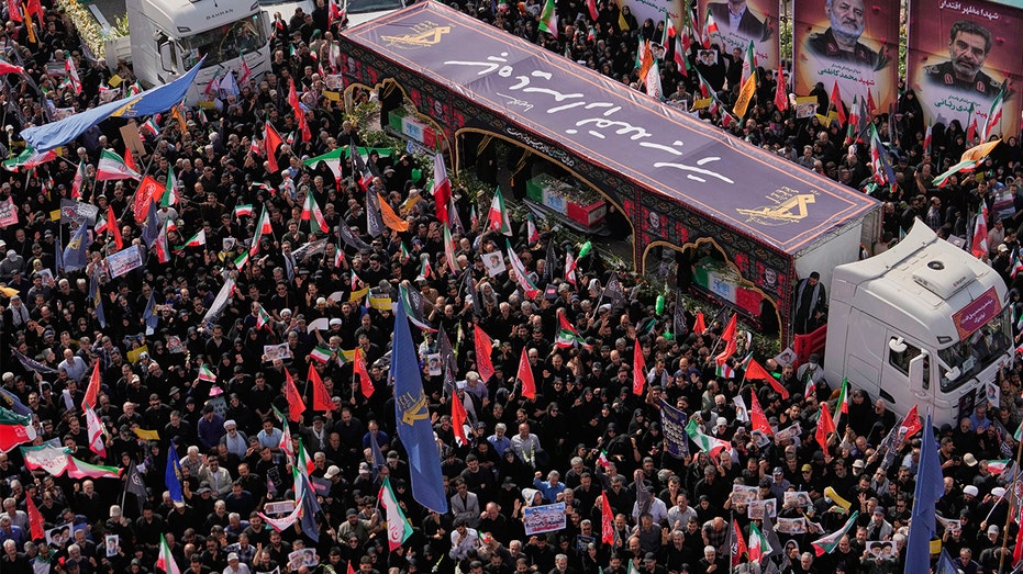 iran-holds-funeral-for-top-commanders,-nuclear-scientists-killed-in-israeli-operation