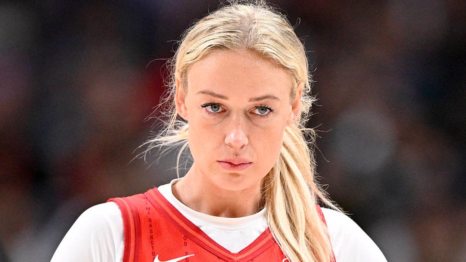 fever’s-sophie-cunningham-drops-‘no-one-likes-us’-take-as-indiana-deals-with-adversity