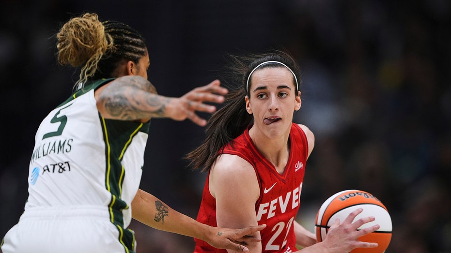 author-floats-‘fascinating’-possibility-of-caitlin-clark-being-focal-point-of-breakaway-basketball-league