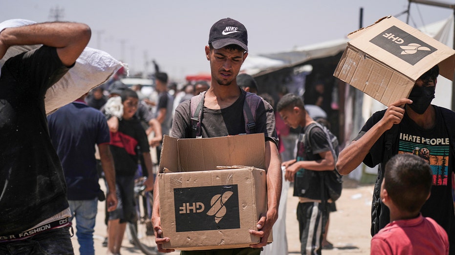 us-backed-gaza-aid-group-launches-bold-new-system-to-deliver-food-directly-to-families