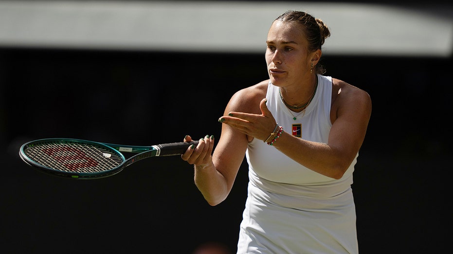 aryna-sabalenka-reveals-what-amanda-anisimova-did-in-wimbledon-semifinal-that-‘p—ed-me-off’