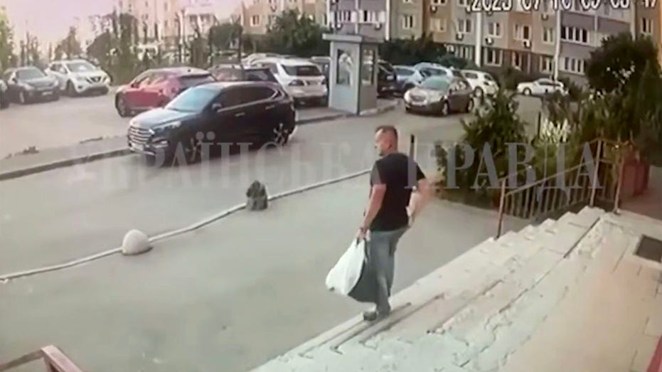 top-ukrainian-spy-gunned-down-in-kyiv-ambush-attack:-report