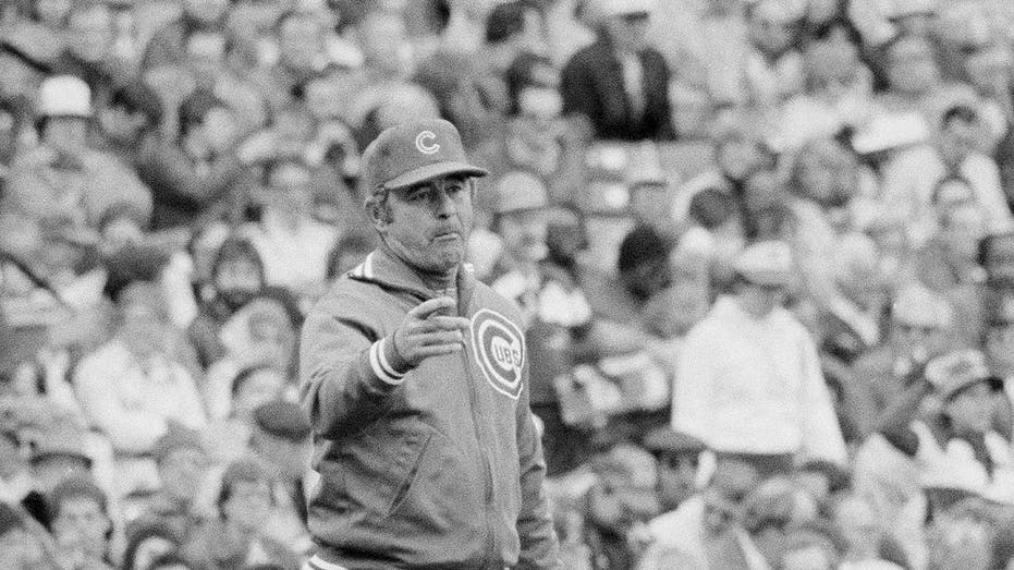 former-cubs-manager-lee-elia,-famous-for-epic-profanity-laced-rant-against-fans,-dead-at-87