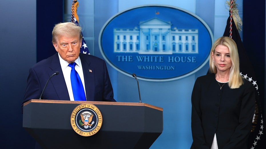 trump-defends-embattled-ag-pam-bondi,-says-‘nobody-cares-about’-jeffrey-epstein