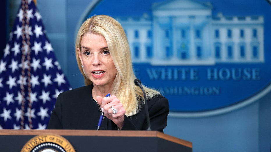 bondi-says-all-charges-against-doctor-who-allegedly-destroyed-covid-vaccines-have-been-dropped