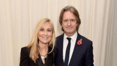 alzheimer’s-has-isolated-us,-says-fiona-phillips’-husband