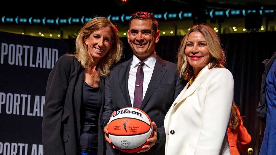 portland-wnba-franchise-returns-with-revived-name-and-will-begin-play-in-2026
