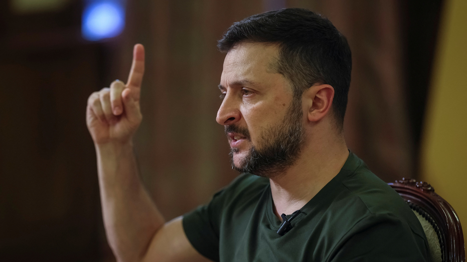 zelenskyy-shakes-up-ukrainian-government,-with-us-weapons-on-the-way