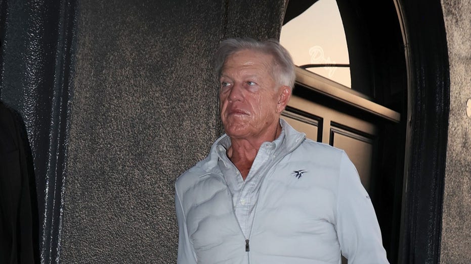 audio-of-john-elway’s-911-call-for-agent-revealed:-‘he-fell-off-the-golf-cart’