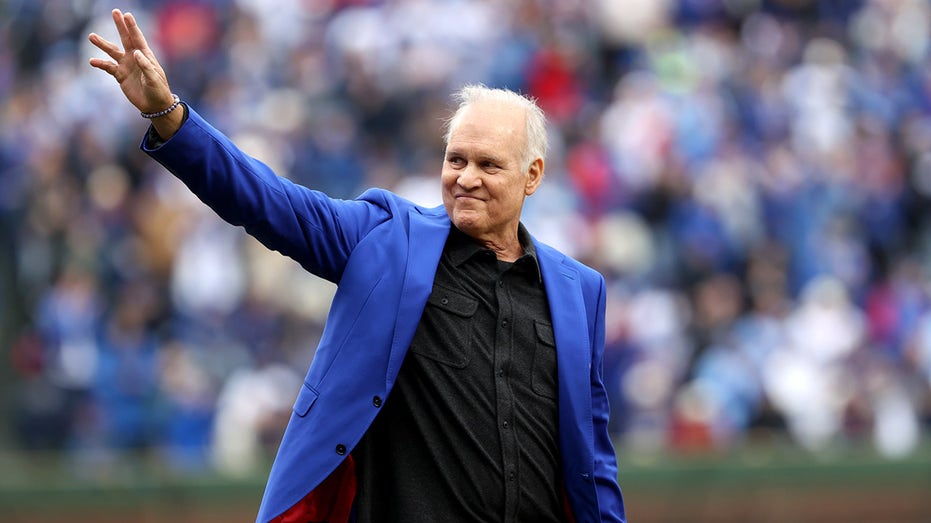 baseball-hall-of-famer-ryne-sandberg-provides-devastating-update-on-cancer-battle