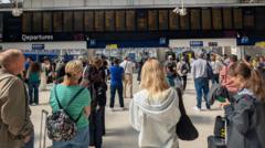 waterloo-signal-issue-fixed-but-delays-to-continue