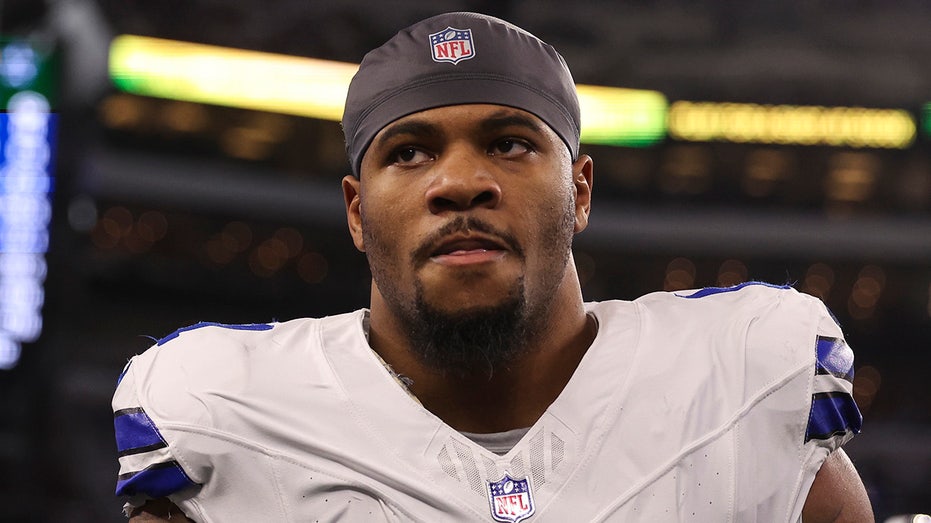 cowboys-star-micah-parsons-retweets-jj-watt’s-criticism-of-jerry-jones-after-surprising-jab