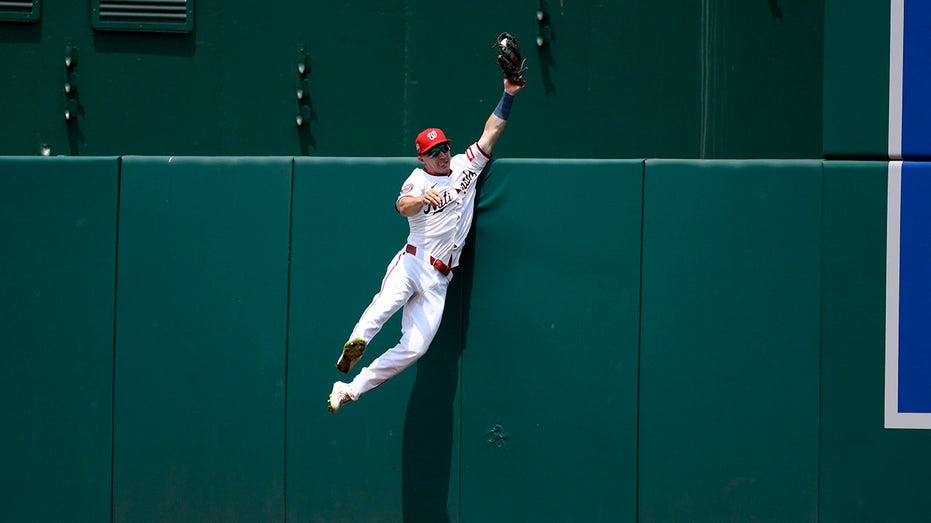 nationals’-jacob-young-defies-gravity-with-jaw-dropping-home-run-robbery