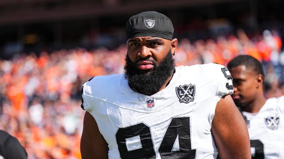 raiders-cut-ties-with-defensive-tackle-christian-wilkins-in-shocking-move,-igniting-feud-over-bonus-money