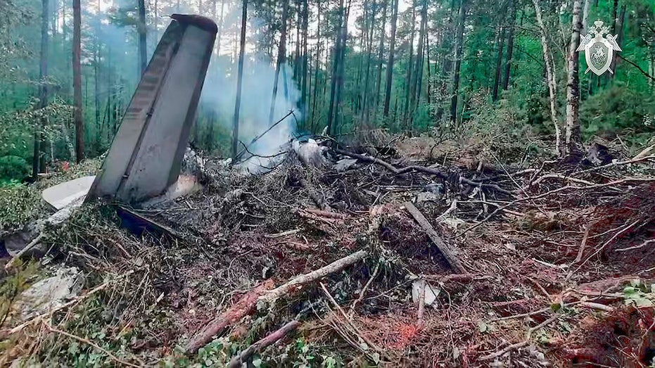 plane-crash-in-russia’s-far-east-leaves-48-dead
