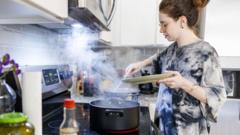 household-energy-bills-fall-but-may-not-go-much-lower