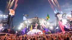 how-to-stay-safe-at-festivals-this-summer