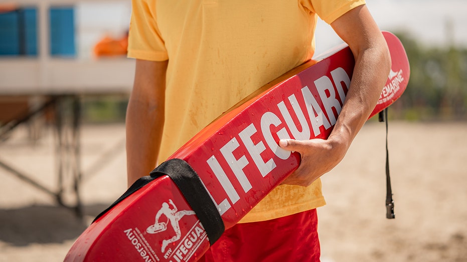 lifeguards-in-this-democrat-controlled-city-are-raking-in-6-figure-incomes-on-taxpayers’-dime