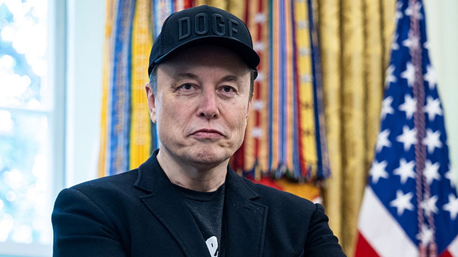 elon-musk-launches-‘america-party’-after-trump-signs-historic-spending-bill:-‘waste-&-graft’