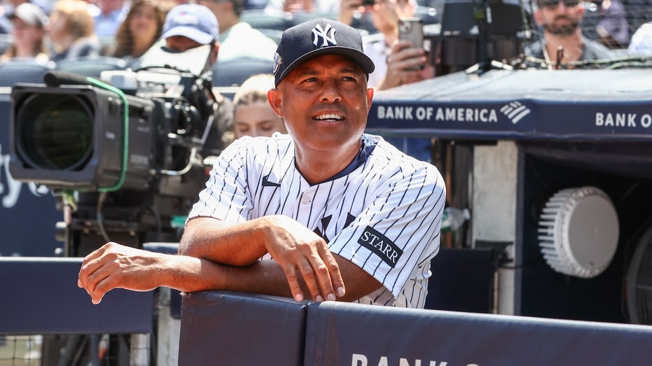 yankees-legend-mariano-rivera-injures-achilles-at-team’s-old-timers’-day-game:-reports