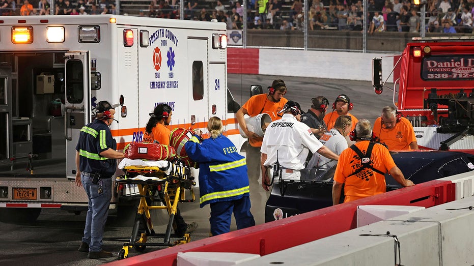 driver-dies-after-medical-emergency-during-race-in-north-carolina