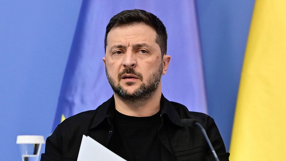 zelenskyy,-ahead-of-trump-putin-meeting,-says-there-is-‘no-sign’-russia-wants-to-end-the-war