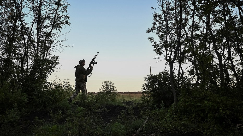 ukrainian-sniper-reportedly-breaks-world-record-with-13,000-foot-kill-shot-against-russian-forces:-report