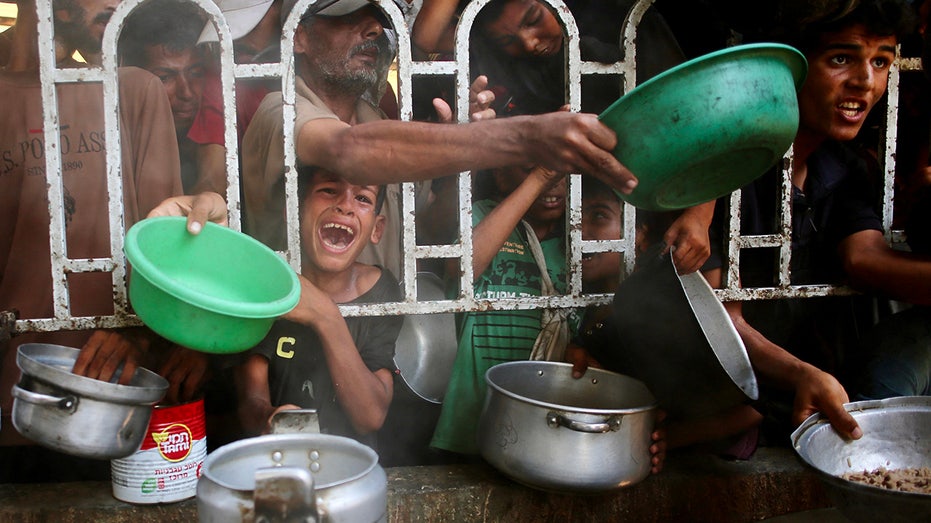 israel-announces-mass-relocation-of-palestinians-to-southern-gaza-ahead-of-new-offensive