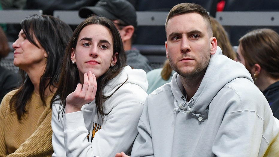 caitlin-clark’s-boyfriend-reveals-death-in-his-family