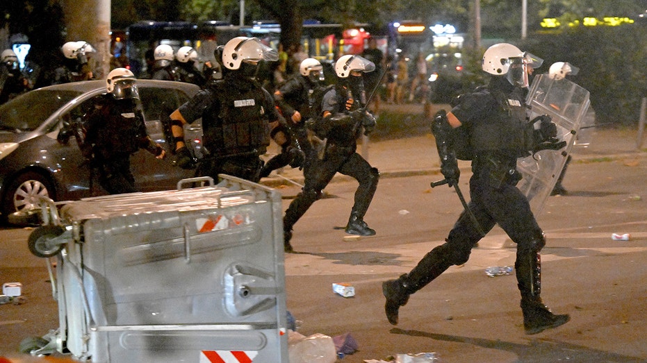 anti‑corruption-protests-hit-european-nation-as-calls-for-new-elections-grow