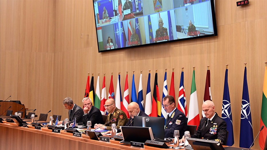 nato-defense-chiefs-stress-commitment-to-ukraine,-discuss-security-guarantees-during-virtual-summit