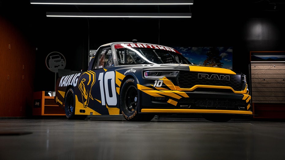 ram-partners-with-kaulig-racing-as-factory-team-for-2026-craftsman-truck-series-comeback