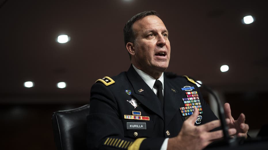 ‘bold’-general-who-led-us’-‘midnight-hammer’-strikes-on-iran-ends-middle-east-reign
