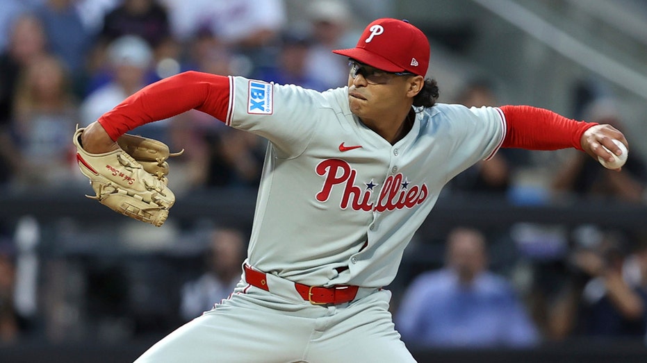 phillies’-jesus-luzardo-receives-ejection-as-he-calls-out-umpire-on-his-way-to-dugout