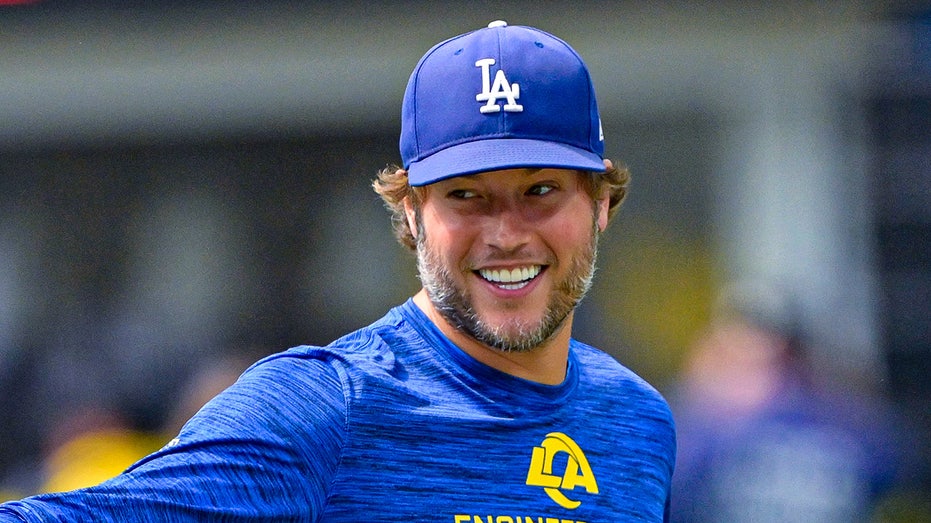 rams-quarterback-matthew-stafford-expected-to-start-week-1-vs-texans-despite-back-concerns,-says-sean-mcvay