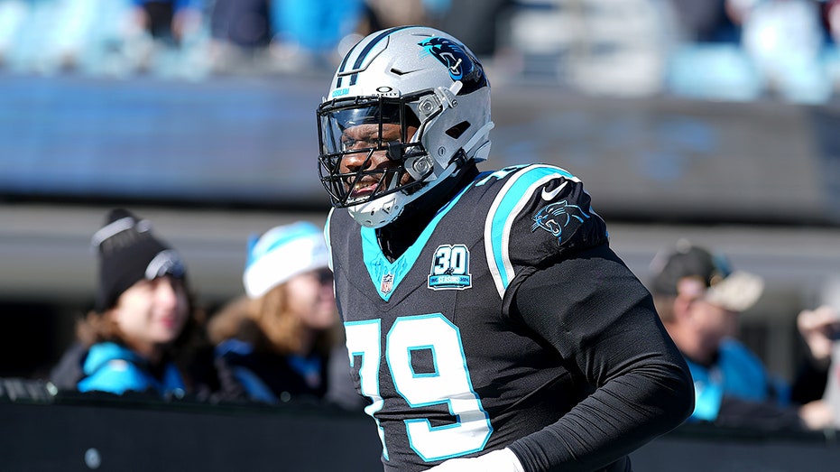 panthers’-ikem-ekwonu-questionable-for-season-opener-vs-jaguars-after-emergency-appendectomy-surgery