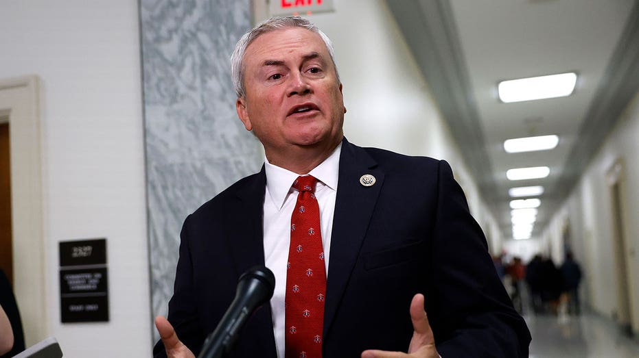 fox-news-politics-newsletter:-house-votes-to-formalize-epstein-probe