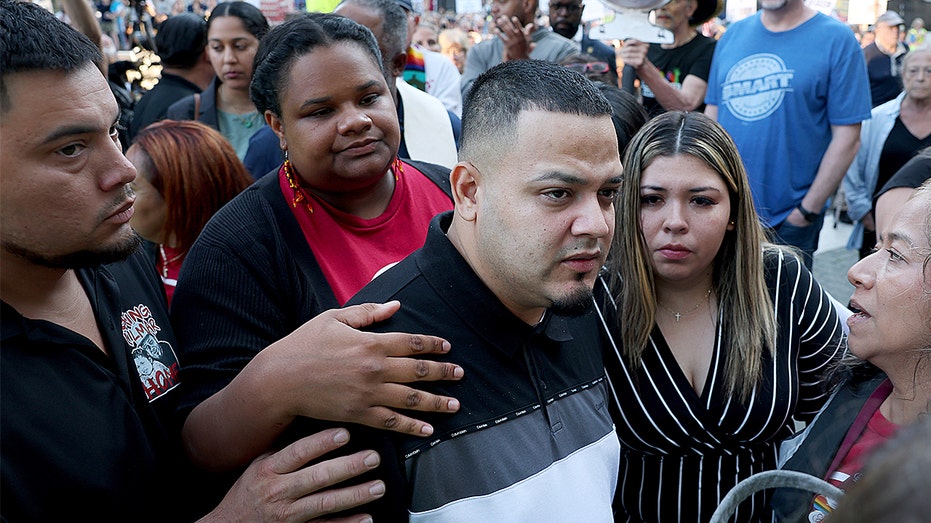 abrego-garcia-case-prompts-key-doj-oustings,-clears-way-for-trump-deportation-agenda