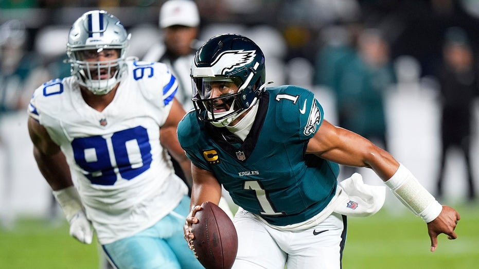 nfl-week-1-scores:-eagles-start-super-bowl-defense-strong,-daniel-jones-surprises