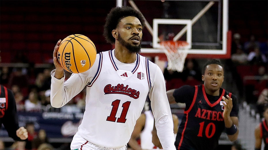 ncaa-college-basketball-players-banned-for-betting-on-their-own-games