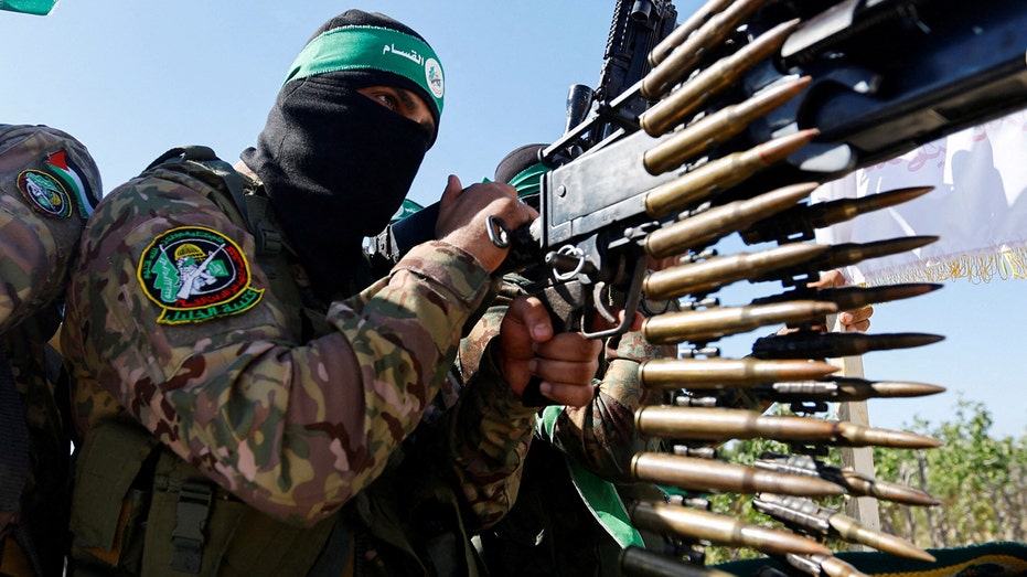 hamas-plots-infiltration-at-us-backed-gaza-aid-site,-forces-temporary-shutdown