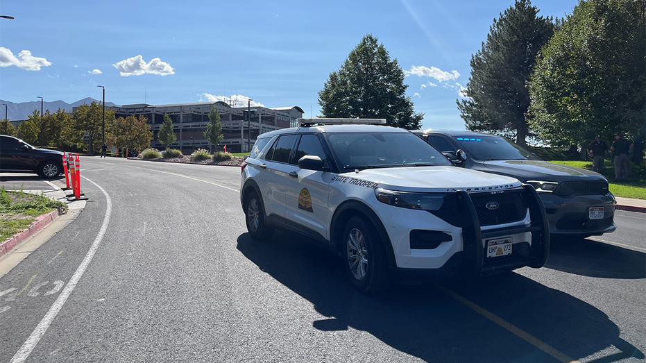 what-to-know-about-utah-valley-university’s-losee-center,-the-shooter’s-possible-perch-in-charlie-kirk-killing
