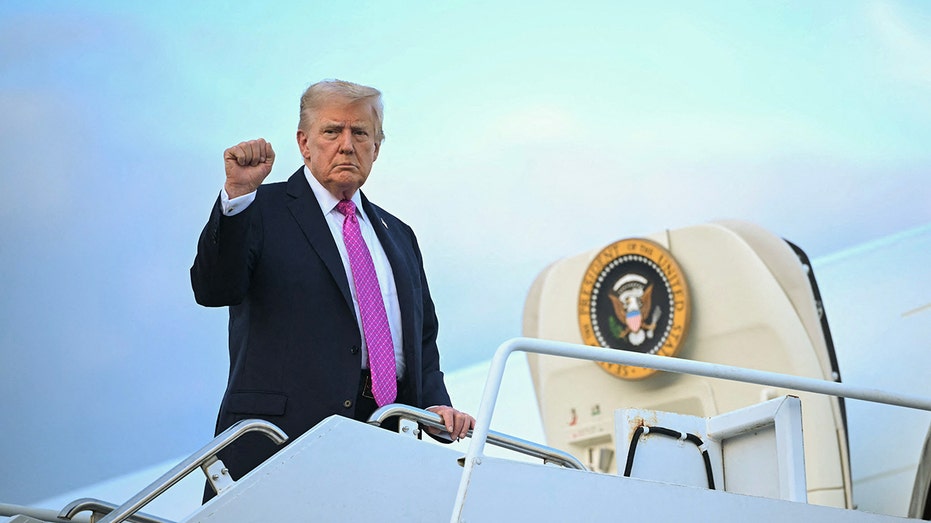 trump-says-‘we’ll-see-what-happens’-when-asked-about-possibility-of-striking-venezuela-amid-rising-tensions