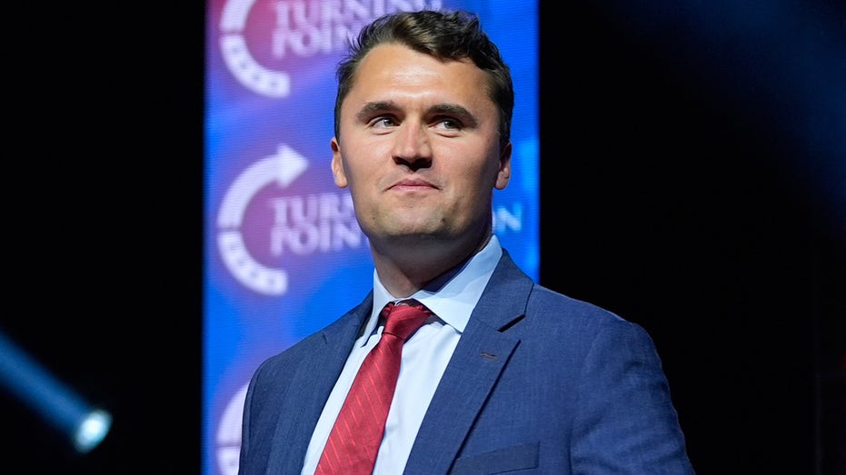 nfl-great’s-nj-hometown-refused-to-lower-flags-in-honor-of-charlie-kirk,-its-neighbors-rose-to-the-occasion