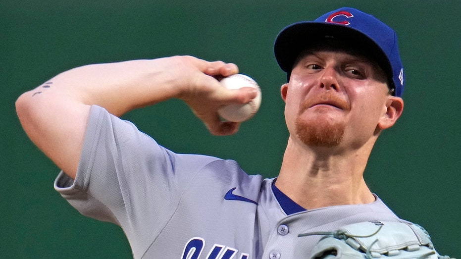 cubs-rookie-replicates-incredible-bob-gibson-feat-in-win-over-pirates
