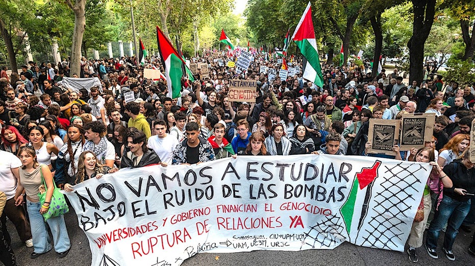 spain’s-prime-minister-sparks-outrage-over-alleged-nuclear-threat-against-israel