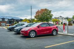 us-regulators-open-tesla-probe-after-reports-of-children-trapped-in-cars