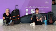 heathrow-warns-of-second-day-of-disruption-after-cyber-attack